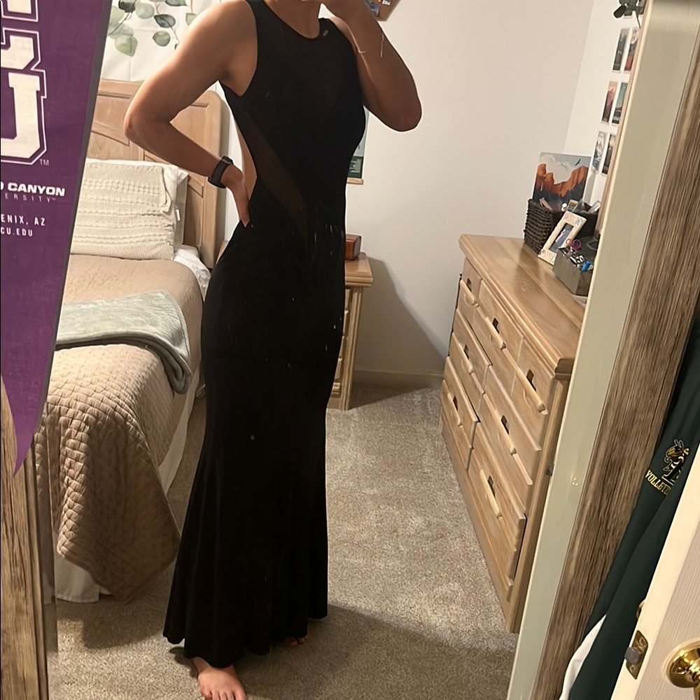 Black Halter Sleeveless Formal Dress🖤